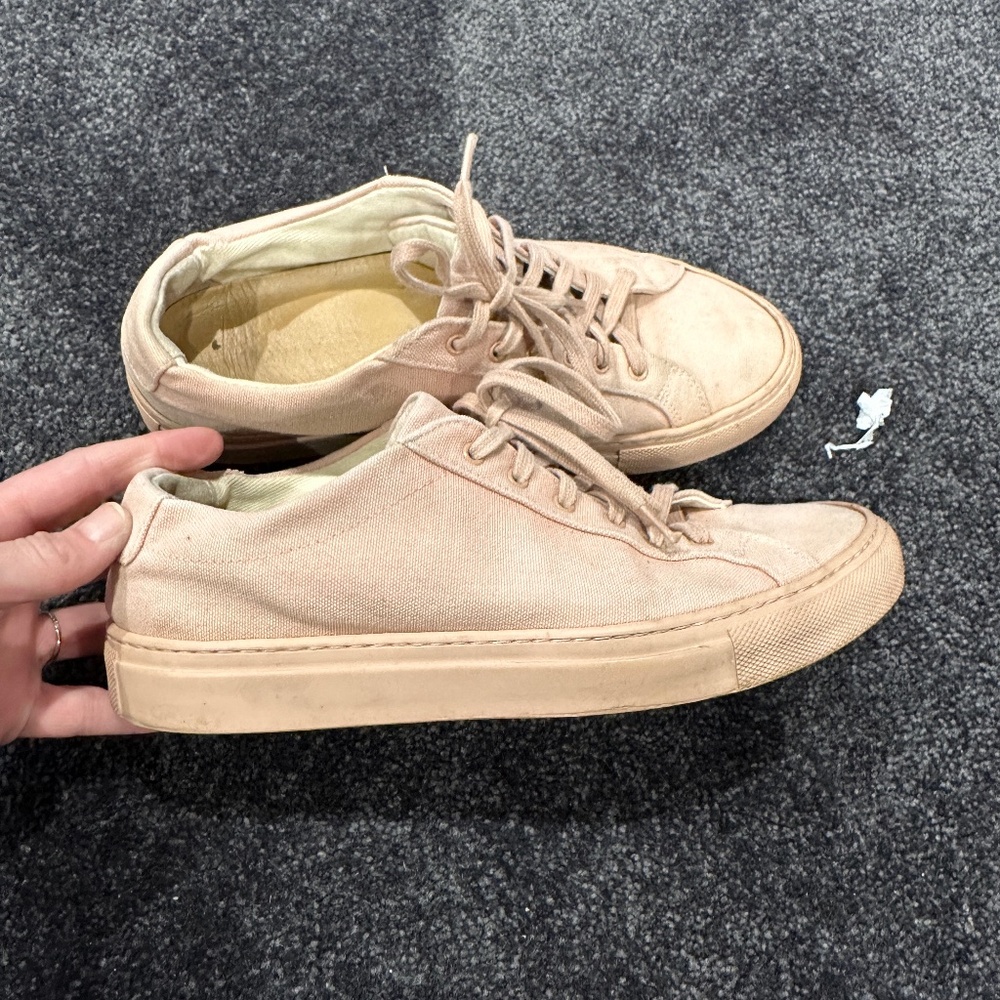 Women's Common Projects Canvas shoe, size 38